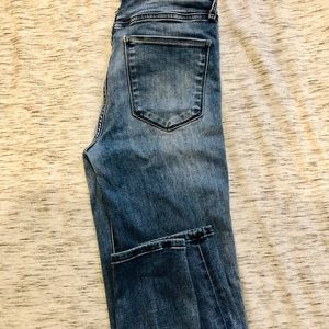 Abercrombie and Fitch Super Skinny Jeans